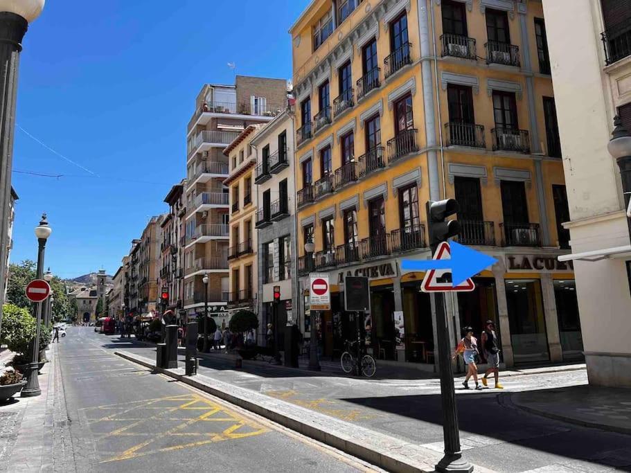 Apartamento Muy Centrico En Granada Eksteriør bilde