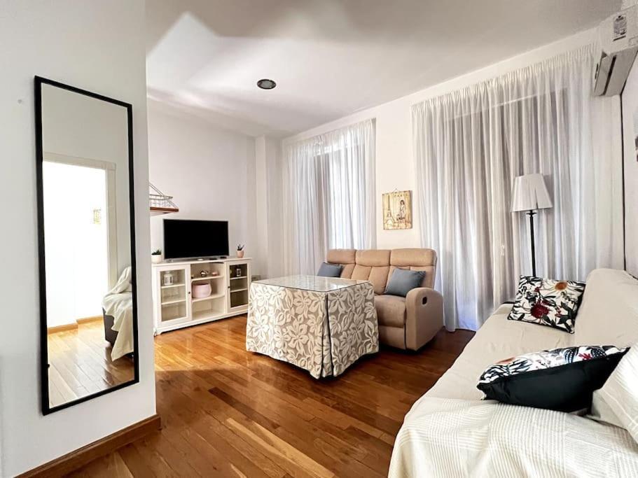Apartamento Muy Centrico En Granada Eksteriør bilde